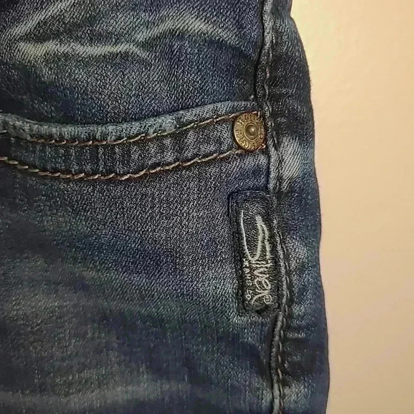 Silver Jeans Shorts Women 29 11 Blue Denim Bermuda Elyse Dark Wash Western Low - Picture 3 of 8